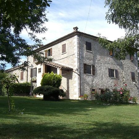 Agriturismo Ca Serrantonio Villa Urbania Exterior foto