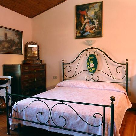Agriturismo Ca Serrantonio Villa Urbania Exterior foto